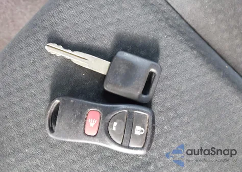 2010 Nissan Versa 1.8S из США, поврежденный, VIN 3N1BC1CP8AL451277